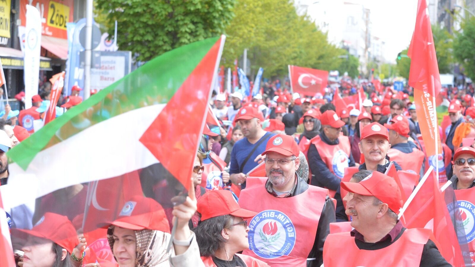 Emekçilerden Ortak Çıkış “Alın Teri Korunsun!”W