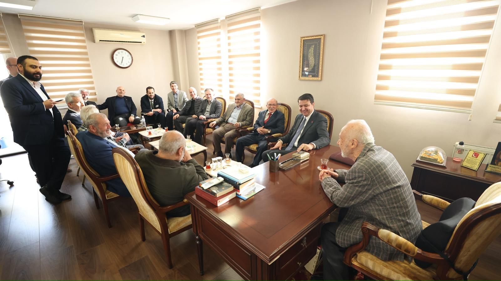 Esam Konferasında Yıldırım’dan Birlik Beraberlik Çağrısı “İslam Dünyasındaki Bölünmeler Emperyalistlerin Işine Yarar!”Iı