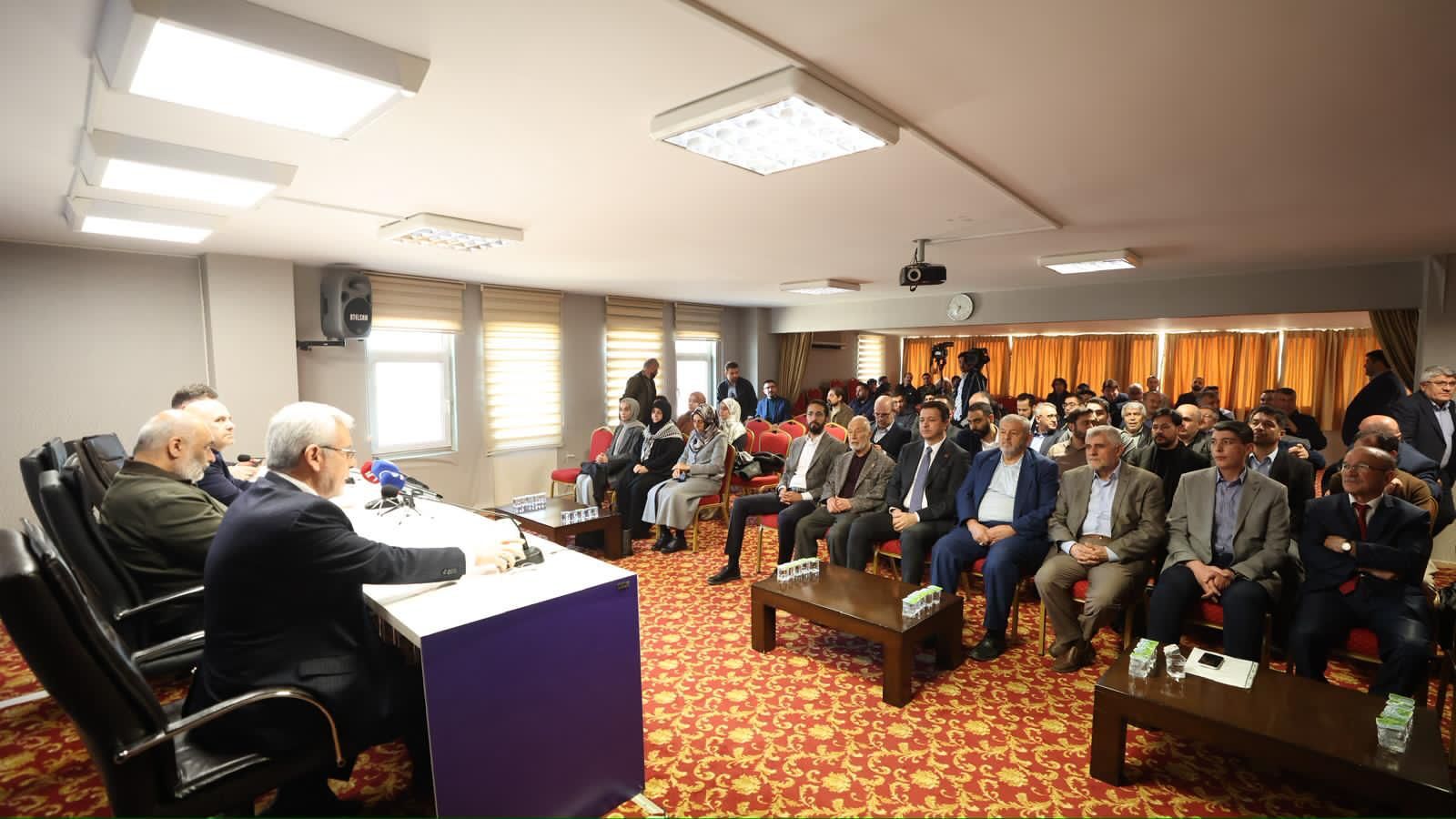 Esam Konferasında Yıldırım’dan Birlik Beraberlik Çağrısı “İslam Dünyasındaki Bölünmeler Emperyalistlerin Işine Yarar!”N