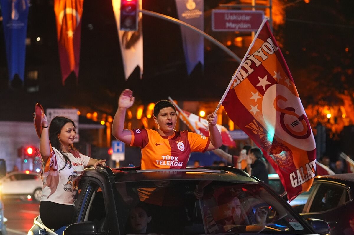 Galatasaray 26. Şampiyonluğunu Ilan Etti (2)