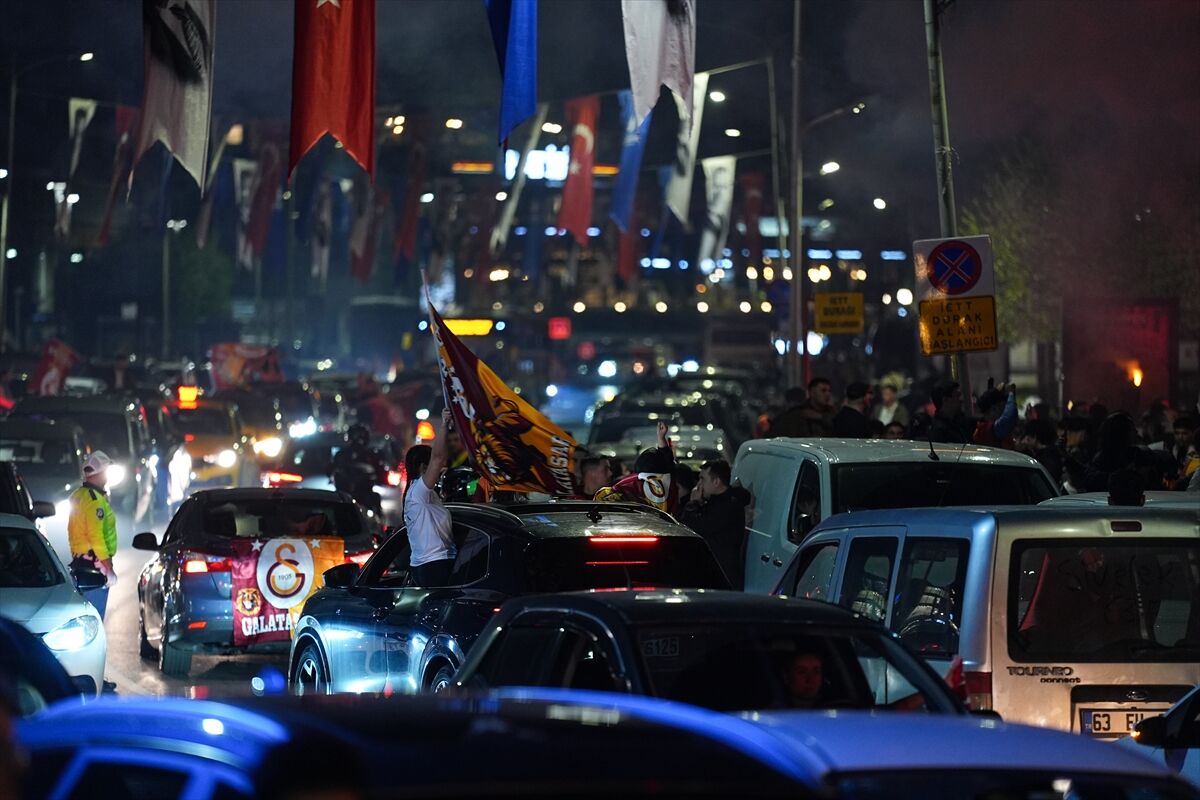 Galatasaray 26. Şampiyonluğunu Ilan Etti