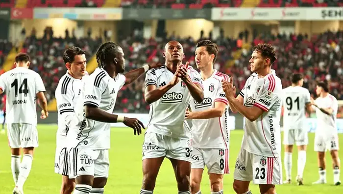 Önder Özen Beşiktaş'ı Sıfırdan Kuracak 16 Futbolcu Gidecek (20)