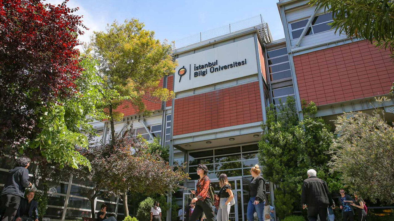 Resmi Gazetede Yayimlandi Istanbul Bilgi Universitesi Kapatildi G6W8