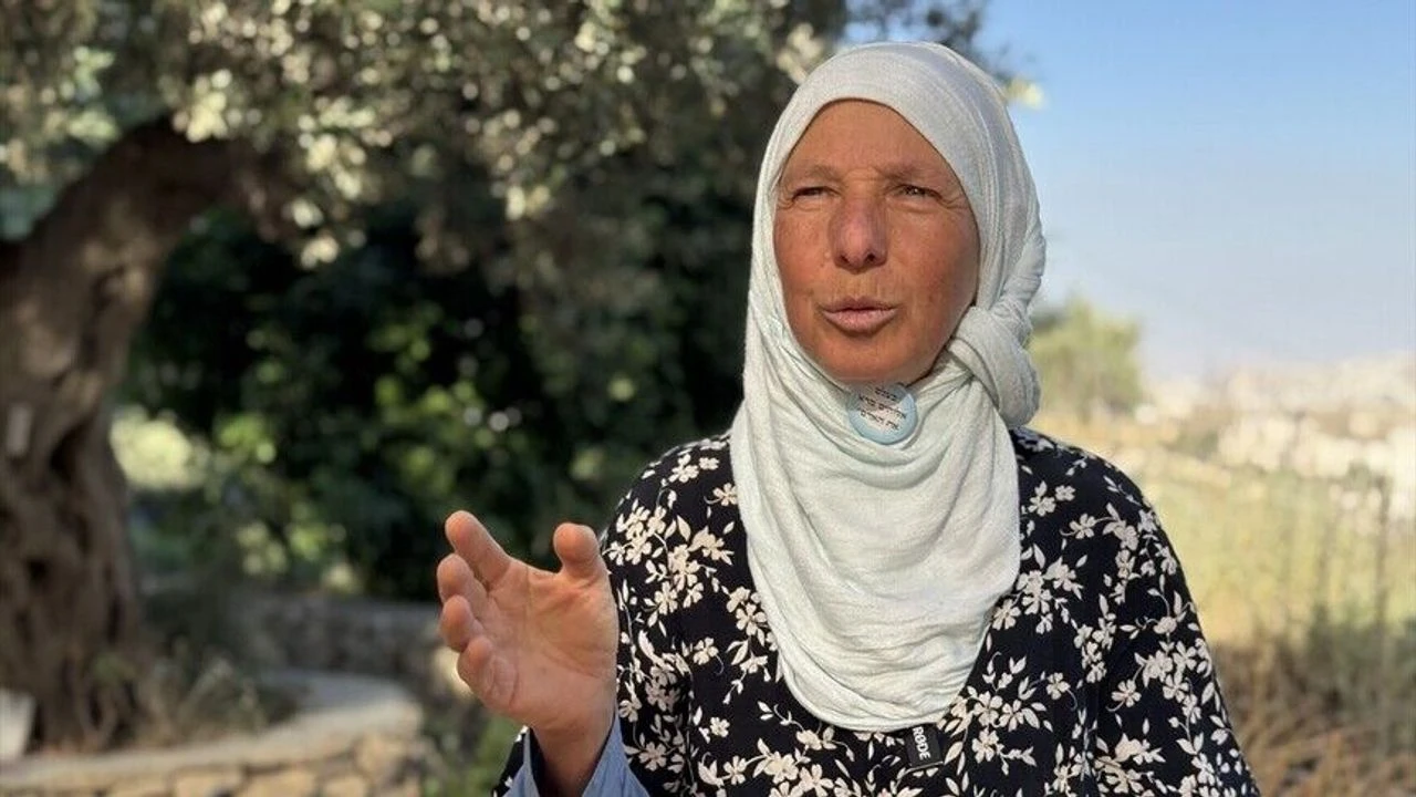 Siyonist Zulmü Reddedip Müslüman Olmuştu! İsrailli Aktivist Regev Ülkemin Beni Hain Görmesi Onurdur!M (2)