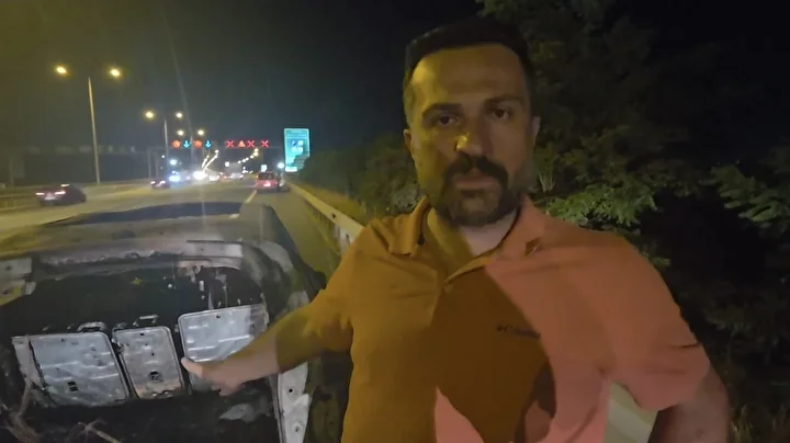 2Aa4213E Catalcada Yanan Elektrikli Otomobilin Surucusu Ailemi Bir Bucuk Dakika Arayla Kurtardim