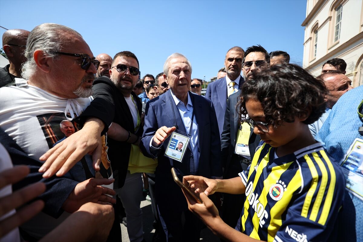 Aa 20260607 41601002 41600994 Fenerbahce Kulubunun Olaganustu Secimli Genel Kurulu Kopya