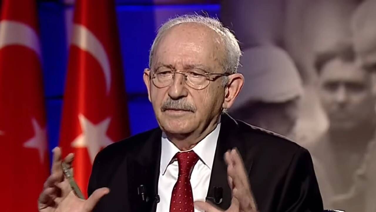 CHP’de yeni görevden almalar ve ihraçlar geldi: İki kritik isim görevden alınarak partiden ihraç edildi
