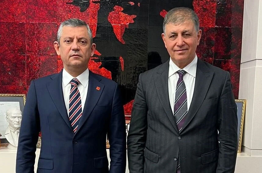 CHP'den ayrılan Cemil Tugay, Özgür Özel ile görüşmesini anlattı: "Yeni parti kurulacak ve orada olacağım"