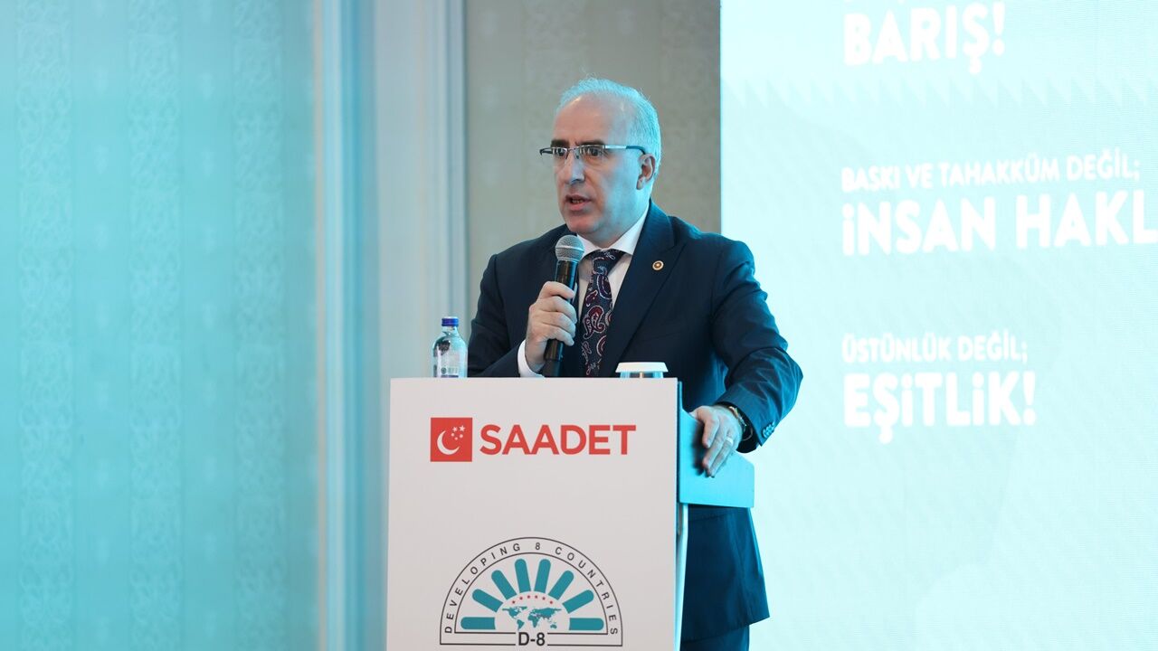 D8 Mustafa Kaya