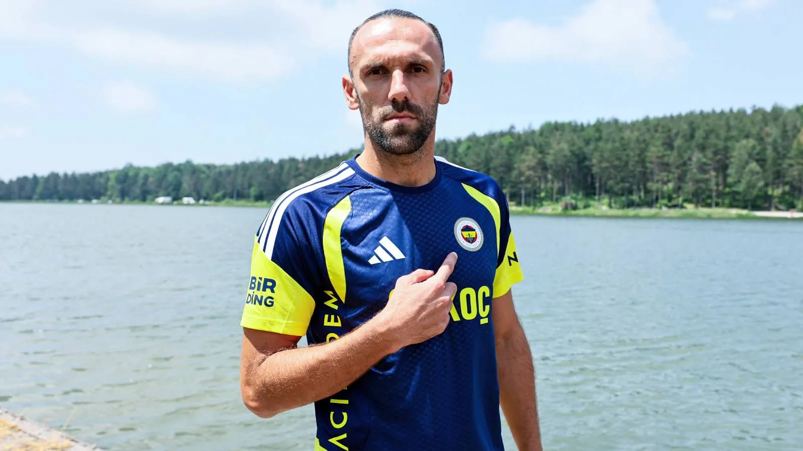 Fenerbahçe'de Vedat Muriqi Şoku! Kaç Hafta Sahalardan Uzak Kalacağı Belli Oldu (2)