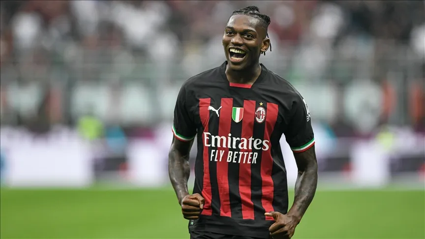 Fenerbahçe'nin Leao Teklifi Belli Oldu! İşte Maaşı (2)