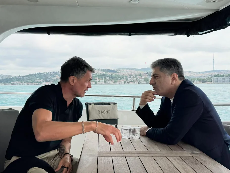 Hakan Safi'nin Büyük Sırrı Canlı Yayında Ifşa Edildi! Maldini Ve Greenwood'a Ne Kadar Para Verdi (1)-2