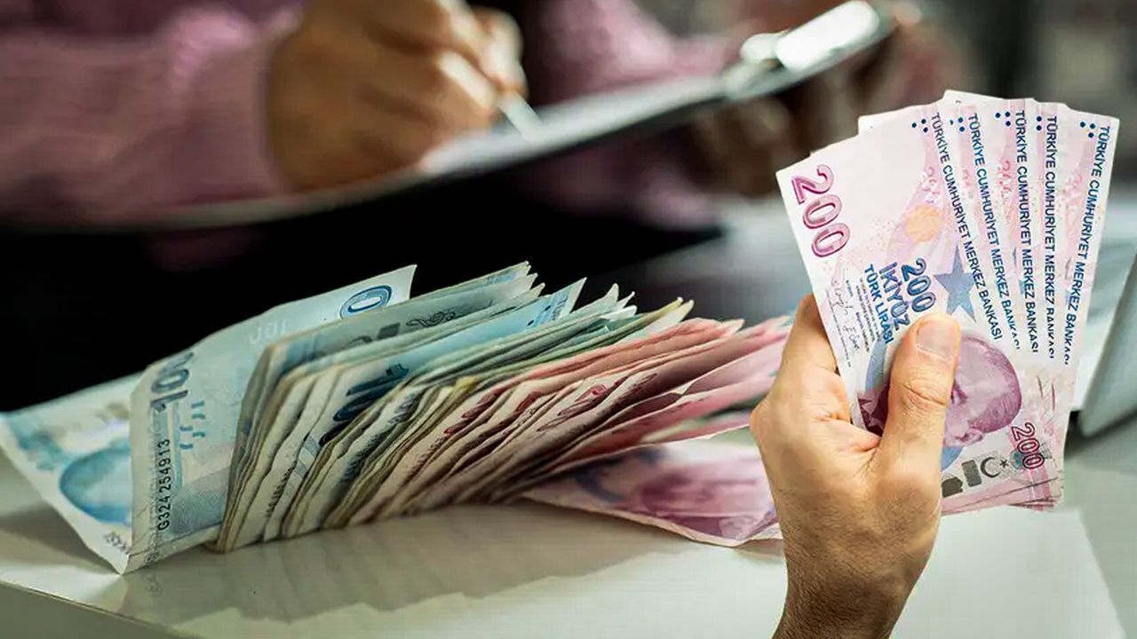 Milyonların gözü Temmuz zammında! TÜİK verileri açıkladı: İşte 5 aylık kesinleşen emekli ve memur maaş tablosu