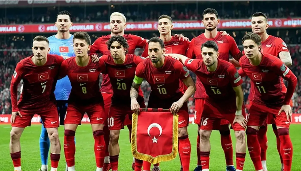 Montella Paraguay Maçında Kimi Forvet Oynatacak Şok Karar! (2)-1