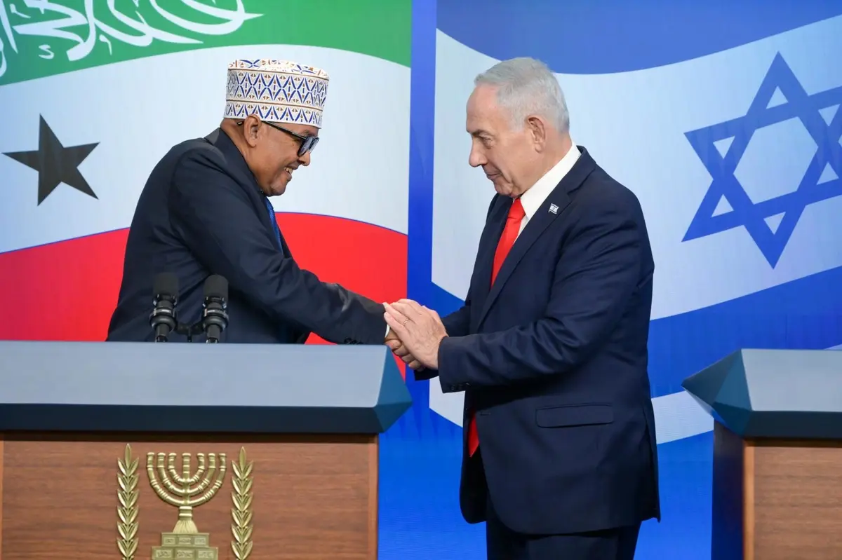 Müslüman Somali'nin Bağrına Siyonist Hançeri Somaliland'da İsrail Üssü Yolda!V