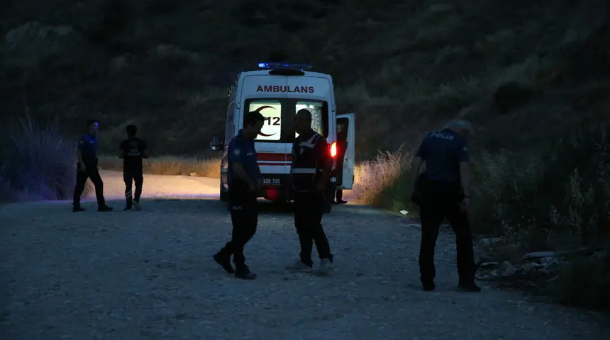 Pamukkale'de Silahlı Çatışma! Ölü Ve Yaralılar Var (4)