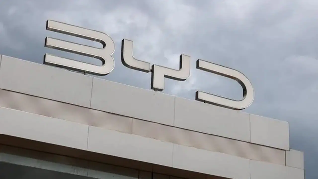 Q X Ew Byd Turkiye Yatiriminda Frene Basti 1 Milyar Dolarlik Fabrika Projesi Askiya Alindi