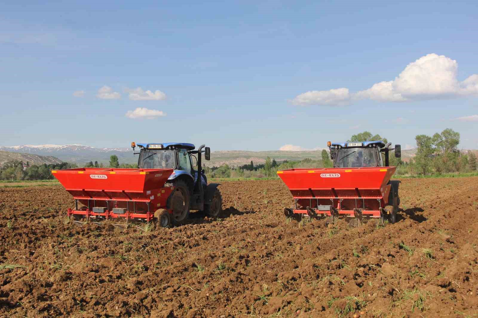 Sivas Zara’da Patates Mesaisi 2026 Ekimi Başladı, Hedef 75 Bin Ton!Hy