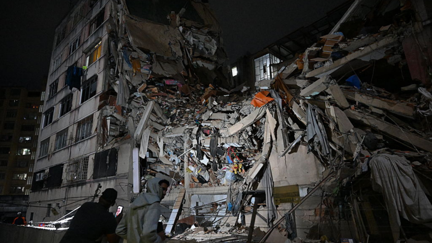 Venezuelada 39 Saniye Arayla Iki Buyuk Deprem Ohal Ilan Edildi 4Ltt