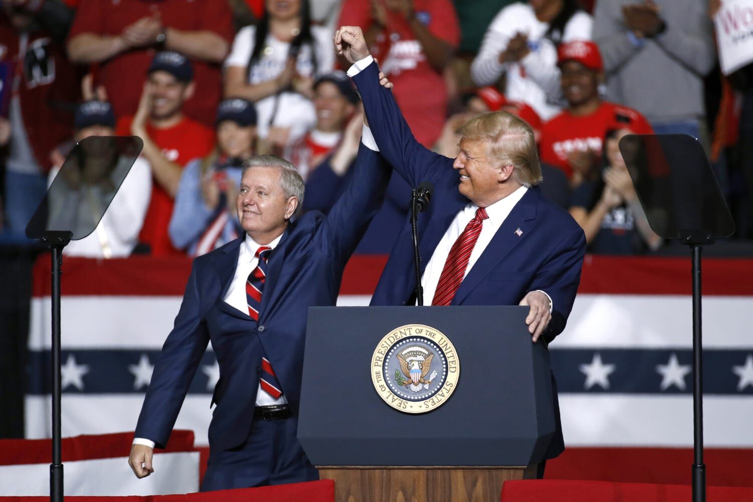 Washington’da Akıl Tutulması Çelişkiler Kralı Trump’a Abd’li Senatörden Skandal 'Tanrı' Benzetmesi!
