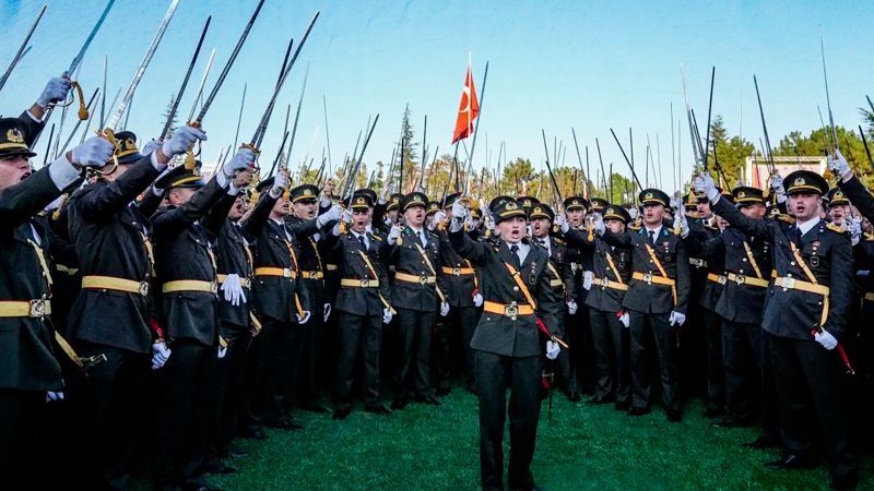 Kılıçlı yemin krizinde o teğmenin davası reddedildi