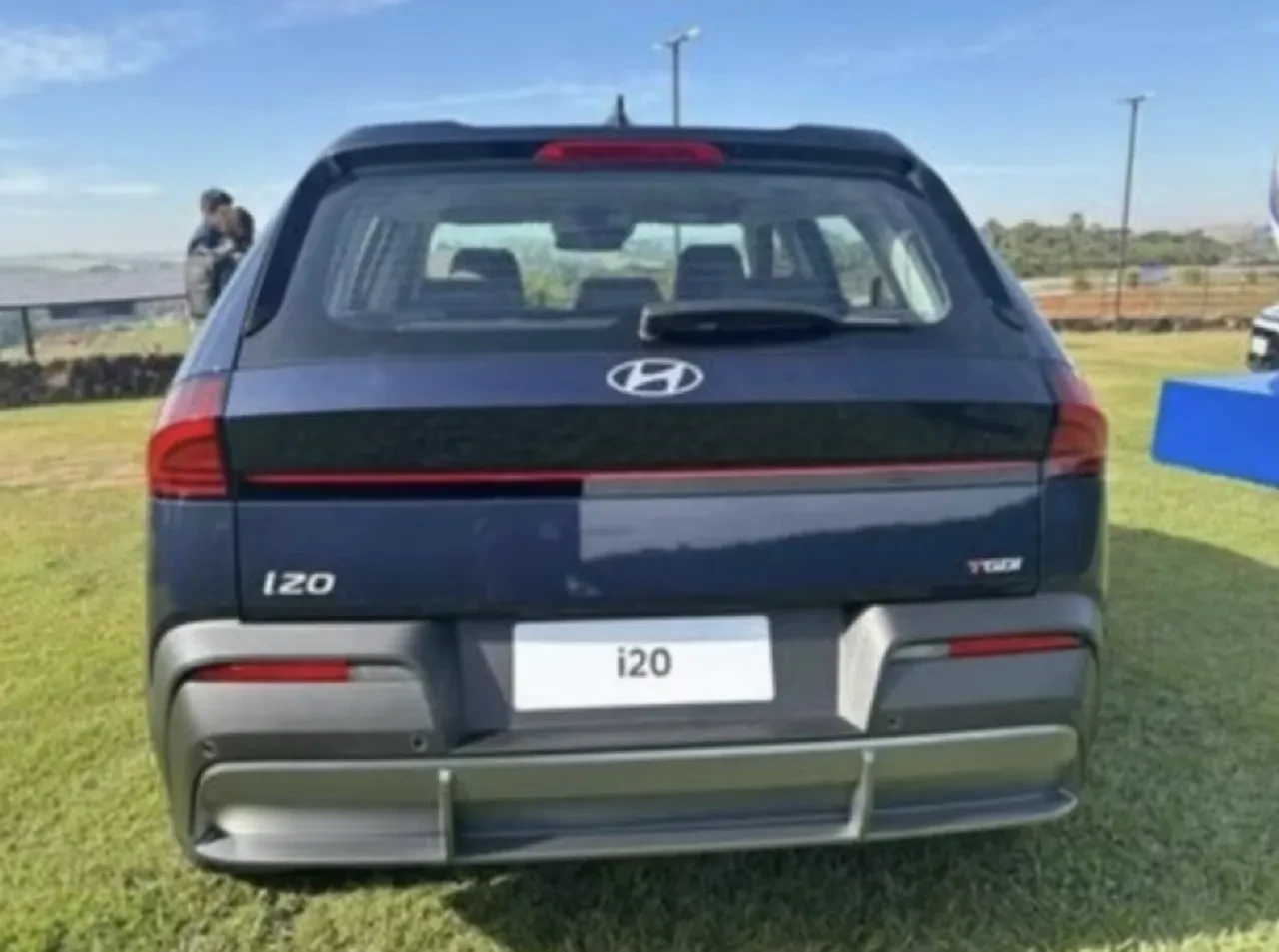 Yeni Hyundai I20 Ortaya Cikti Tasarim Tamamen Degisiyor 3341186 Photogallery 4