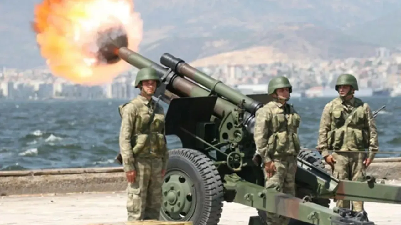 21 pare top atışı ne manaya geliyor? En yüksek makamlar için uygulanan bir onur nişanesi