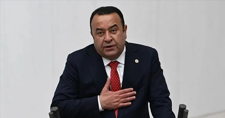 CHP Ankara Milletvekili Adnan Beker istifa etti: Zehir zemberek sözlerle ayrıldı