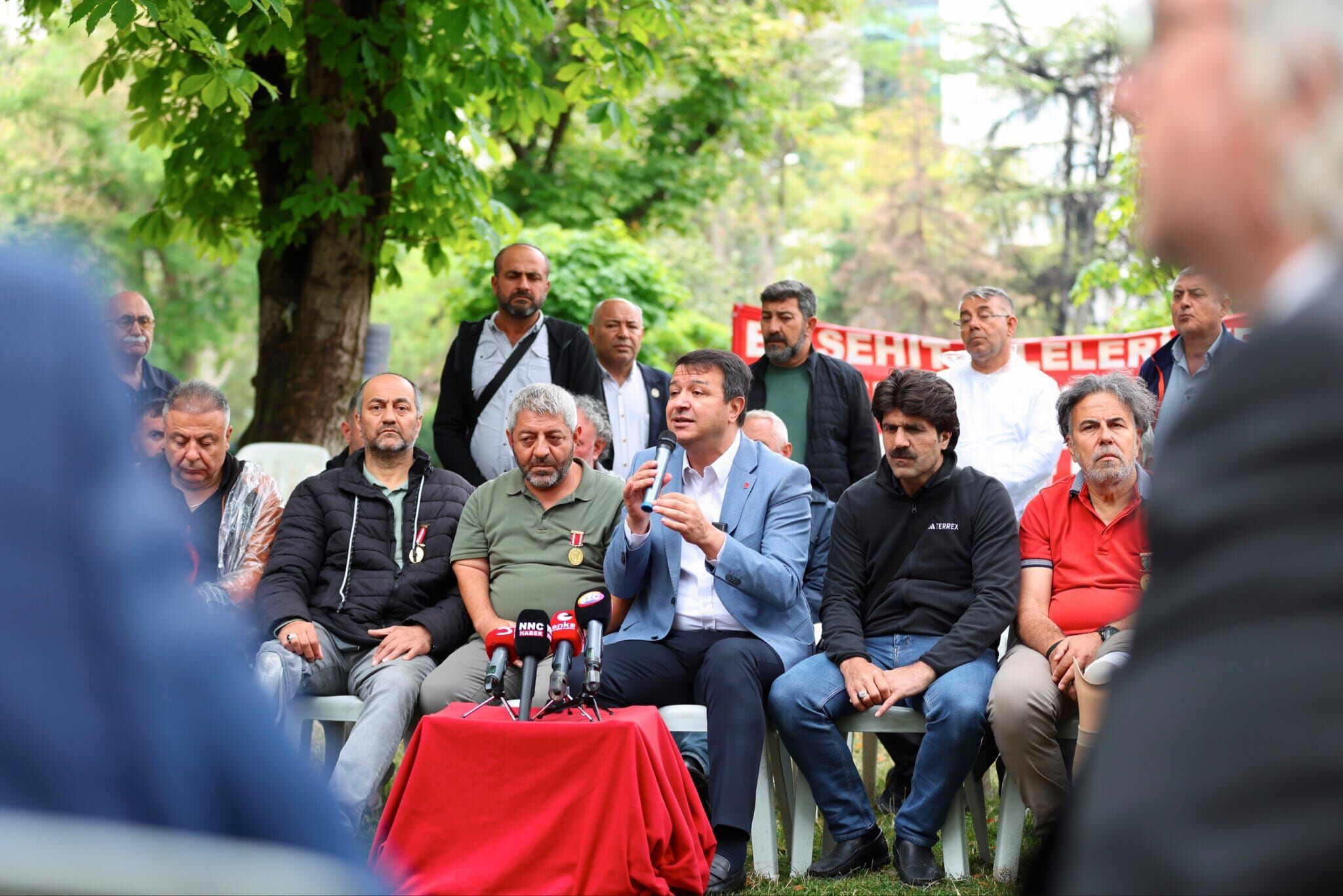 Arıkan'dan Hak Mücadelesi Veren Gazi Ve Şehit Ailelerine Destek Şehit Yakınları Ve Gazilerin Hakkı Daha Fazla Bekletilmemeli (3)