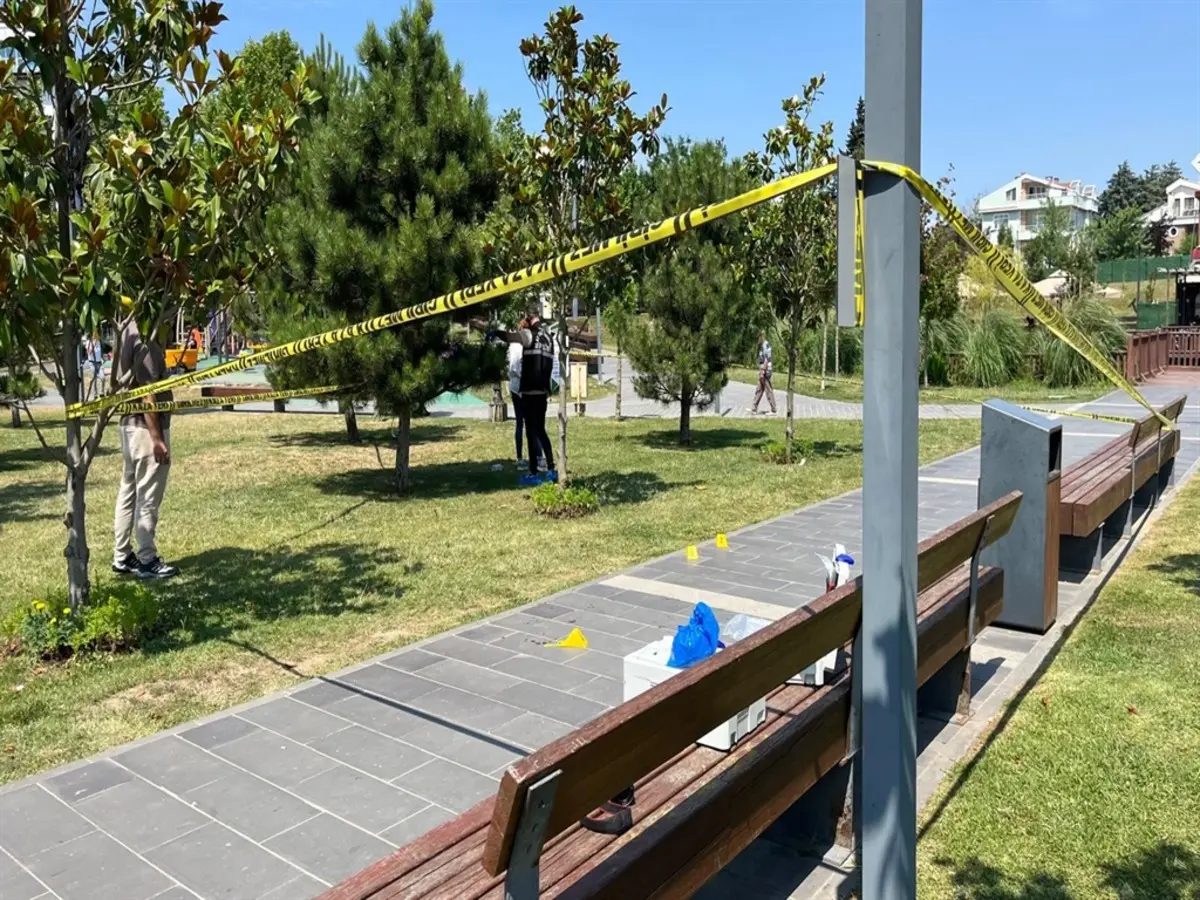 Çatalca'da Kan Donduran Vahşet Boşanma Aşamasındaki Eşini Boğazından Bıçakladı (5)