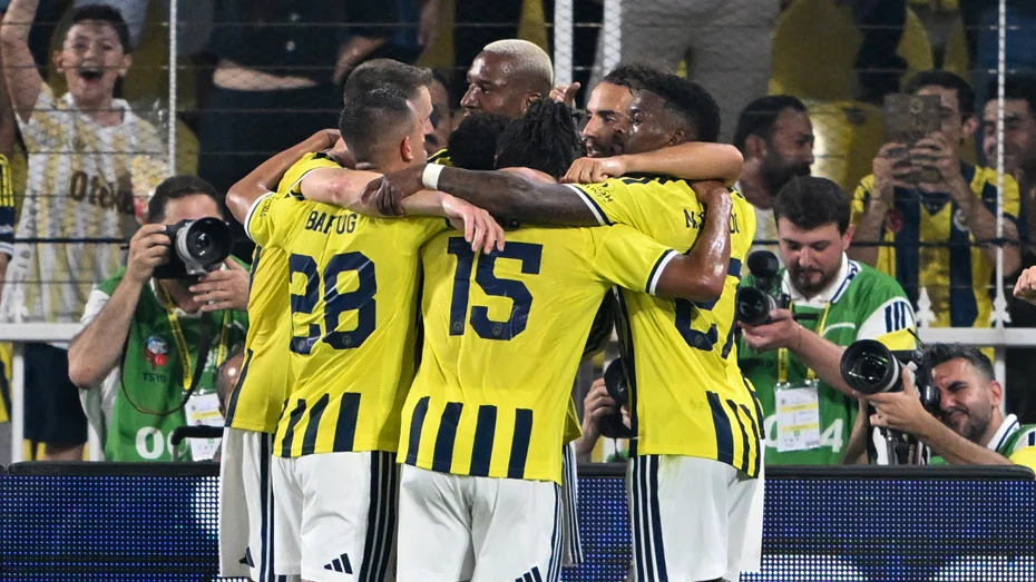 Fenerbahçe tur kapısında avantajı elde etti! Talisca sahneye çıktı