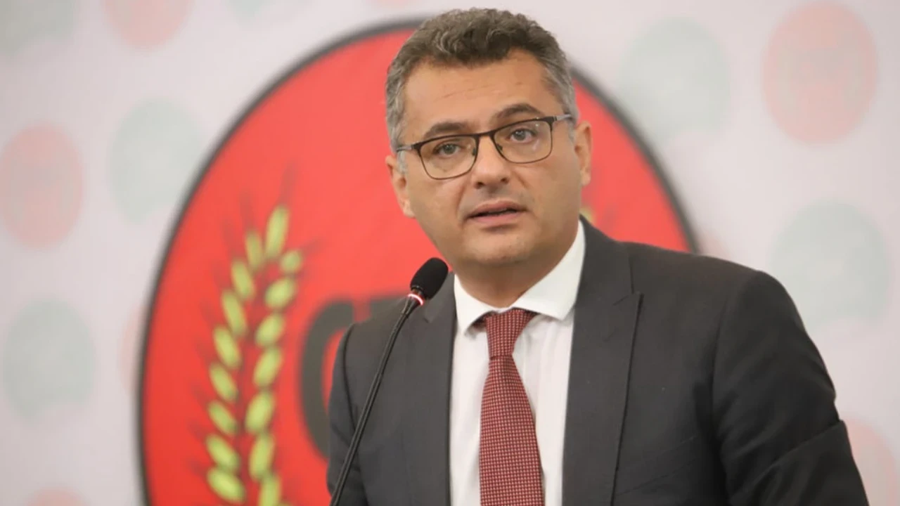 KKTC'de korkutan olay! Tufan Erhürman hastaneye kaldırıldı