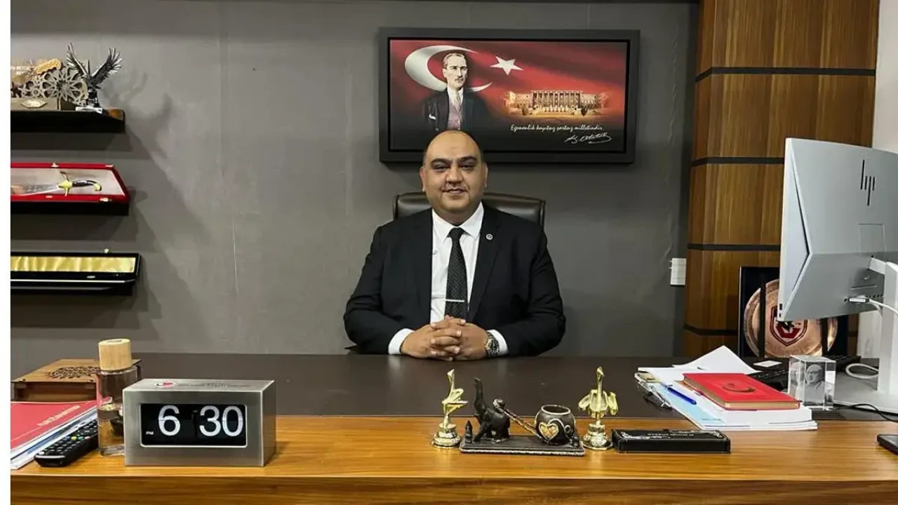 AK Parti’ye geçeceği iddia ediliyordu...  İYİ Parti yetkilisi açıkladı: O isime ulaşılamıyor