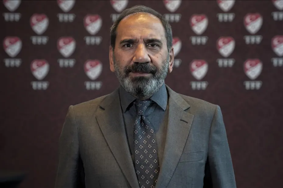 Mecnun Otyakmaz 932679