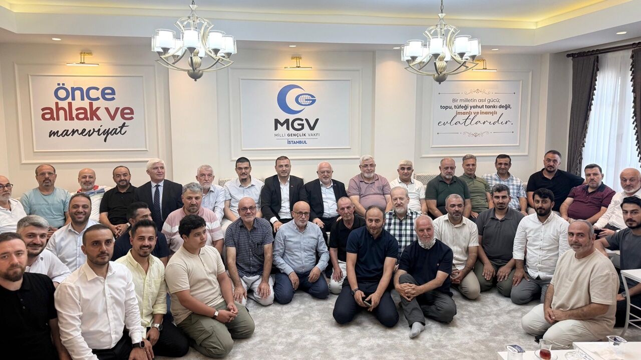 Mgv Istanbul Muhabbet Bulusmalari Selman Esmerer