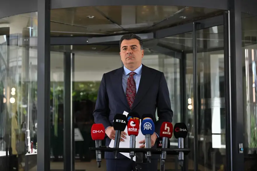 Özgür Özel’in A Takımı Belli Oldu Yeni̇ Parti Myk’sında Kimler Var (7)