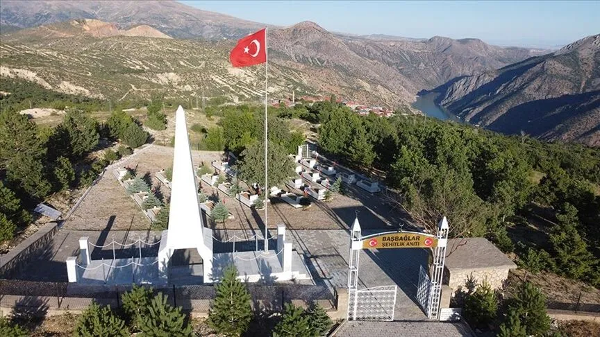 33 yıllık kanayan yara: Başbağlar!  Dosya yeniden açılsın,  karanlık nokta kalmasın!