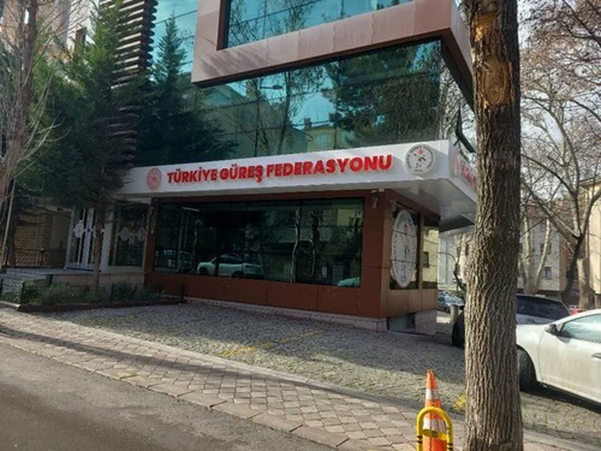 Turkiye Gures Federasyonu Ndan Hamza Yerlikay 20089720 Amp