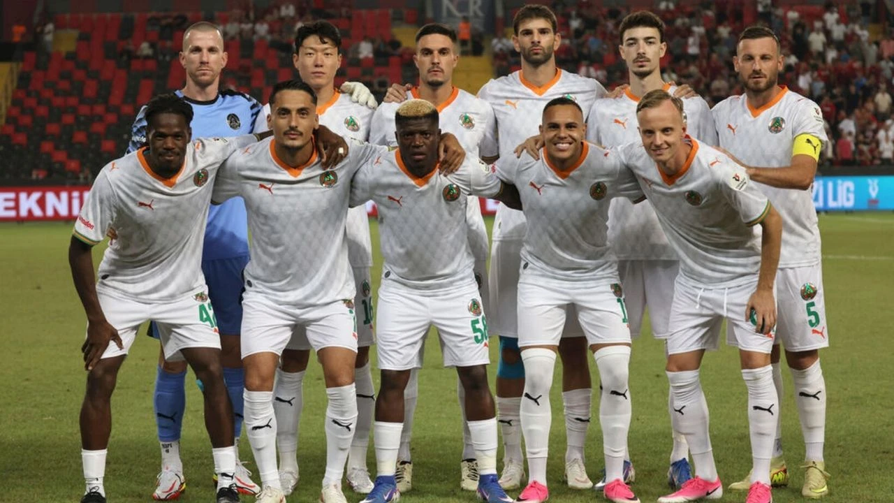 Alanyaspor Beşiktaş Maçı Ne Zaman, Saat Kaçta, Nerede Izlenir (5)