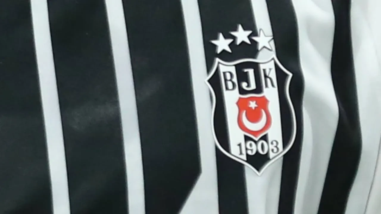 Besiktasta Ayrilik Resmen Aciklandi Tecrubeli Oyuncu Veda Etti 3356520