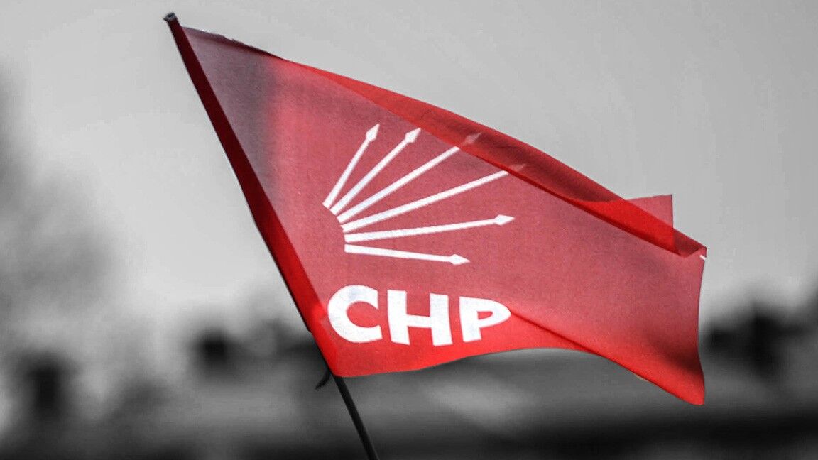 CHP'yi kim böldü gerçek ortaya çıktı! Bugüne kadar ilk kez telaffuz edilen kulisler! Deneyimli gazeteci İsmet Özçelik kaleme aldı!