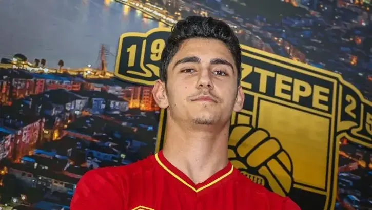 Fenerbahçe'den Göztepe'ye Transfer 5 Yıllık Sözleşmeyi Imzaladı (2)