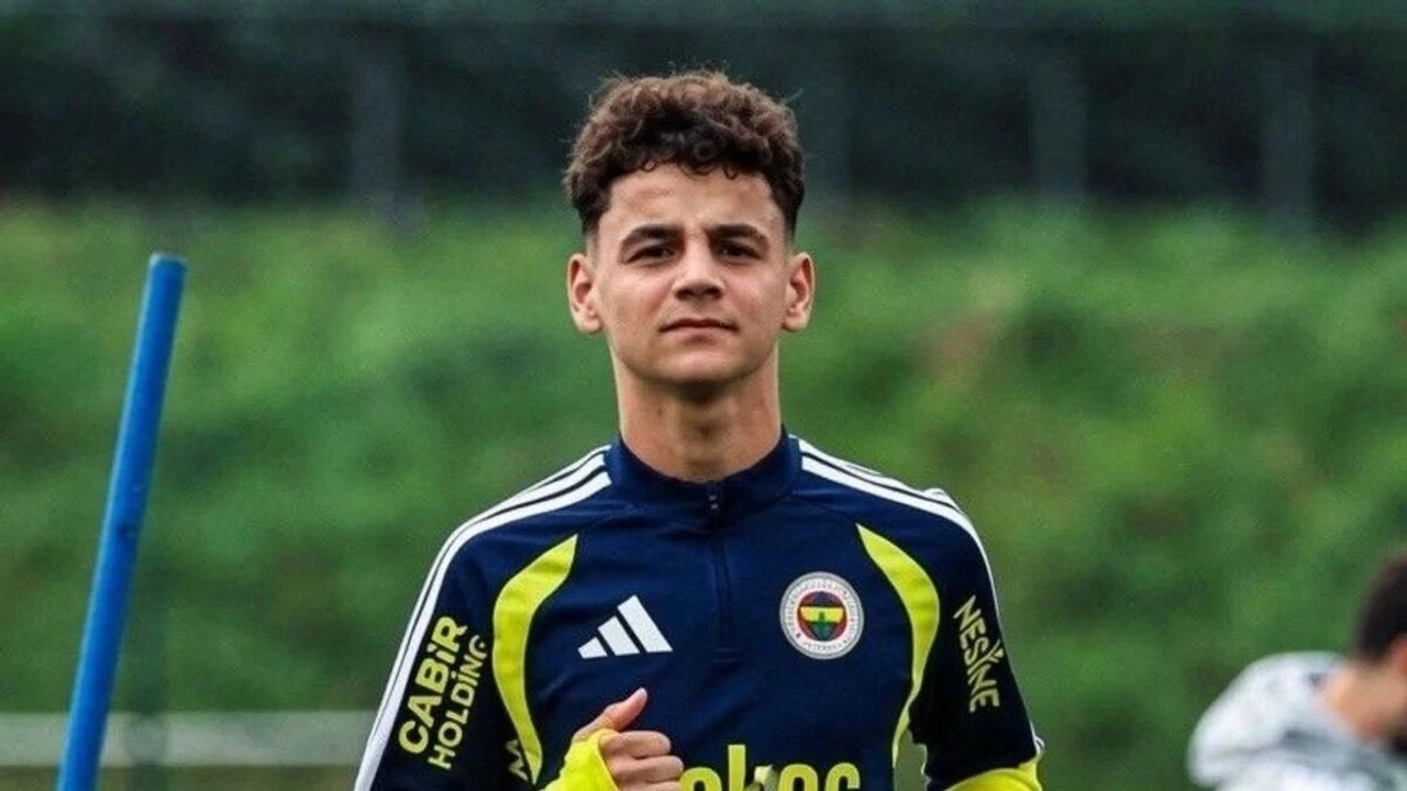 Fenerbahçe'ye 1 Ay Önce Gelmişti! Apar Topar Gidiyor! (1)-1