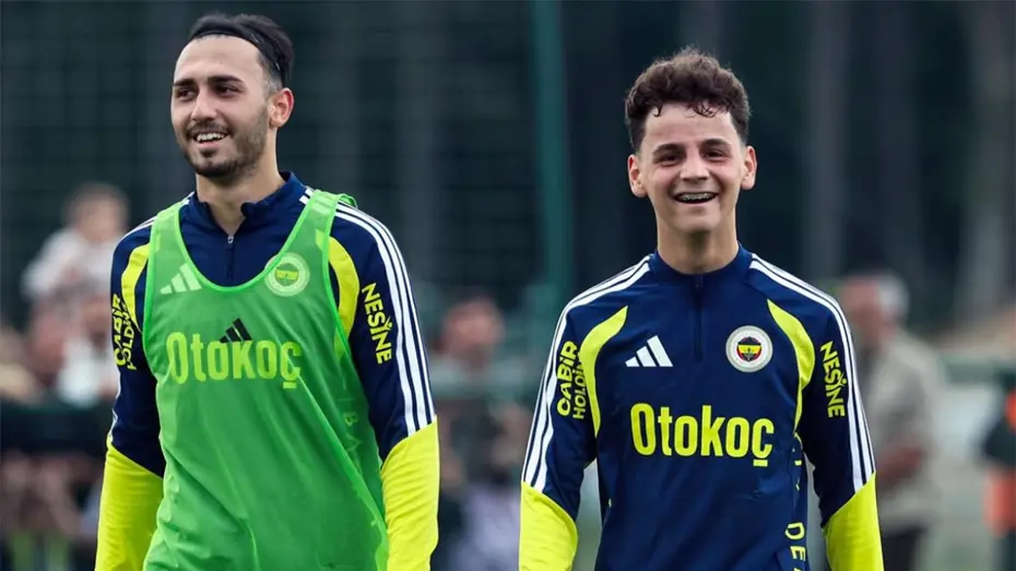 Fenerbahçe'ye 1 Ay Önce Gelmişti! Apar Topar Gidiyor! (3)