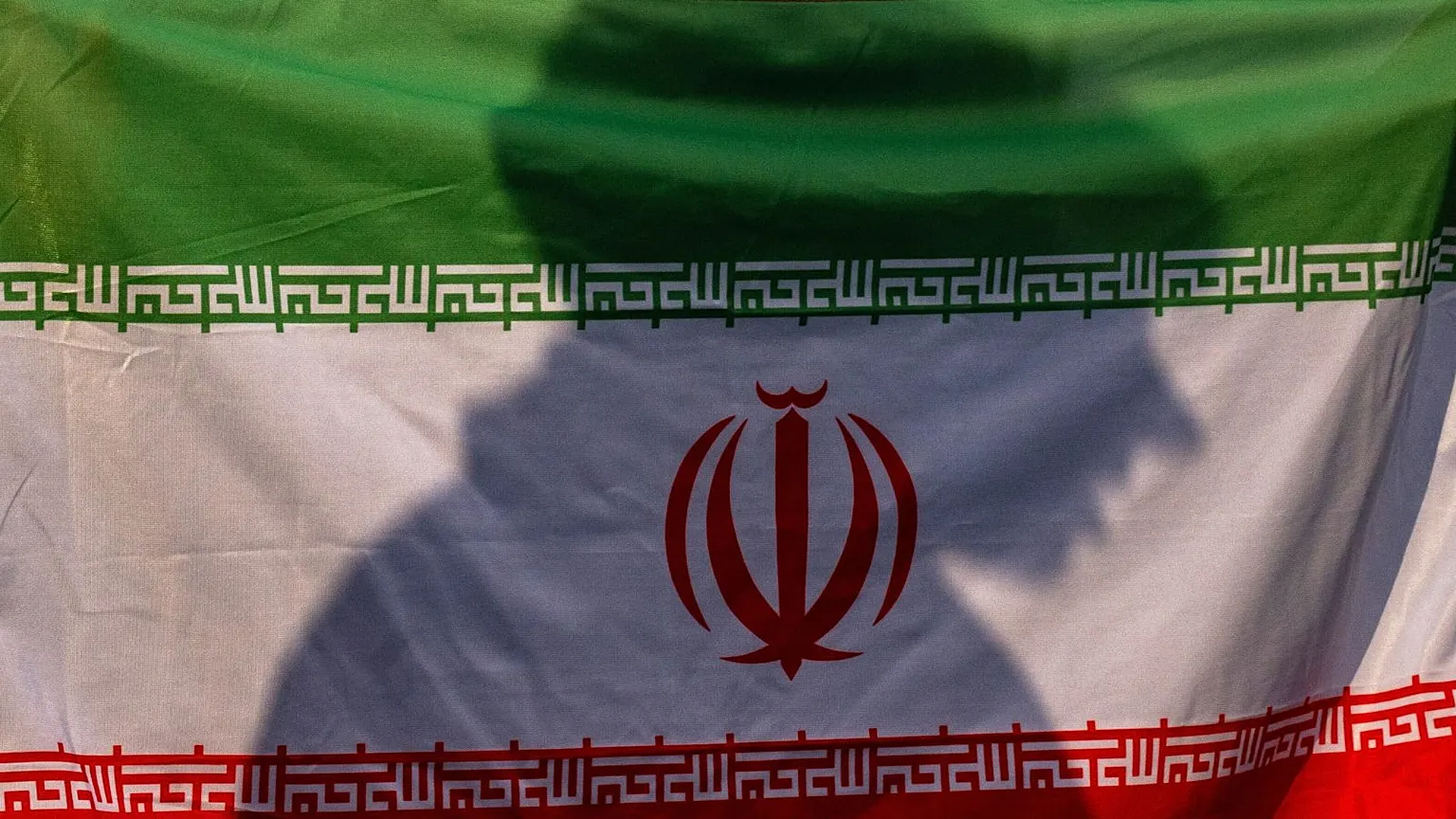 İran'da Siyonist İsrail'e Ağır Darbe Mossad Bağlantılı 21 Casus Kıskıvrak Yakalandı!