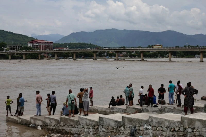 Nepal’de Sel Felaketi Can Kaybı 734’E Çıktı, 2 Bin 498 Kişi Kayıp (2)