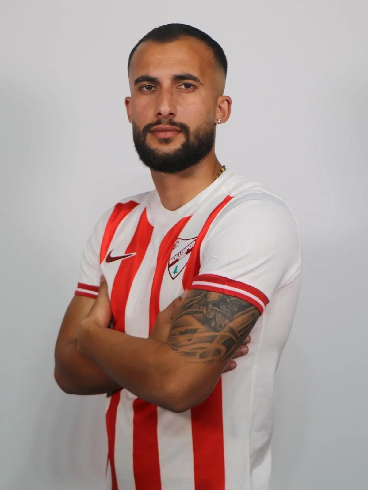 Oyuna Giren Futbolcu 1 Dakika Sonra Hastanelik Oldu Bacağında Kırık Tespit Edildi! (2)