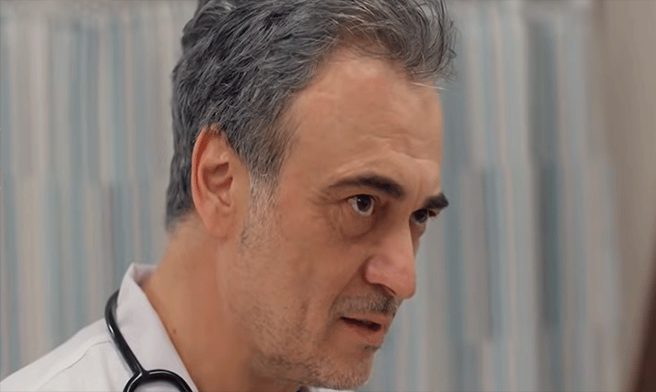 Doktorlar'ın Levent'i Kutsi kimdir, gerçek adı ne, kaç yaşında? Kutsi'nin hayatı, dizileri, şarkıları ve Levent Atahanlı