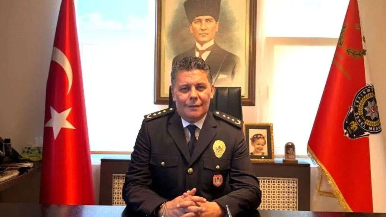 744399