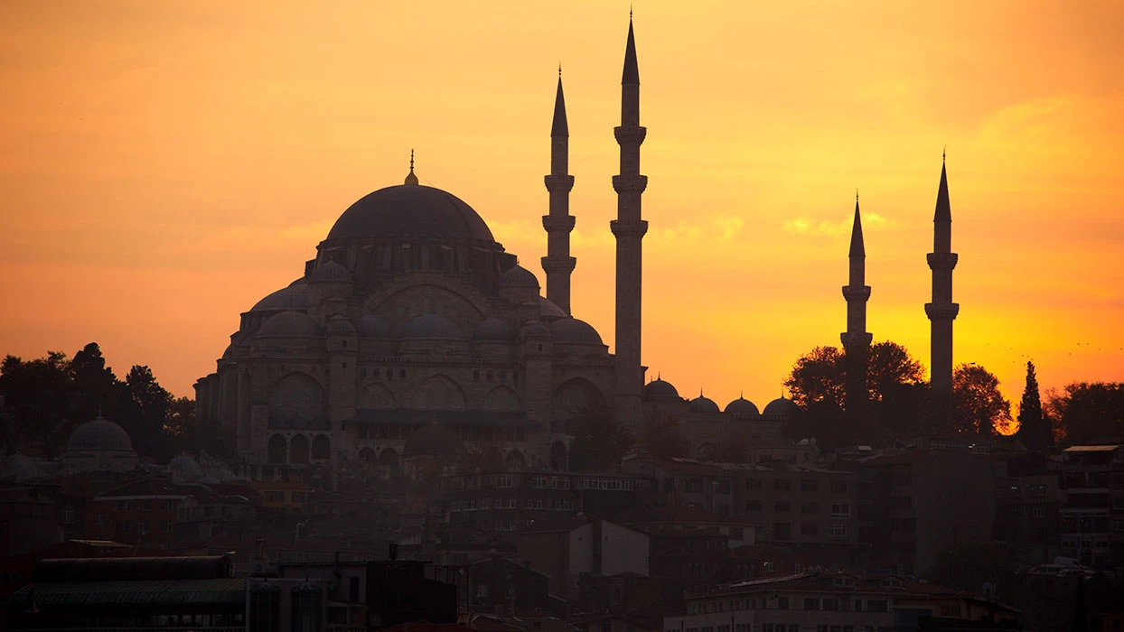 Üç aylar takvimi 2026-2027: Recep, Şaban, Ramazan ne zaman? Diyanet dini günler ve kandil tarihleri